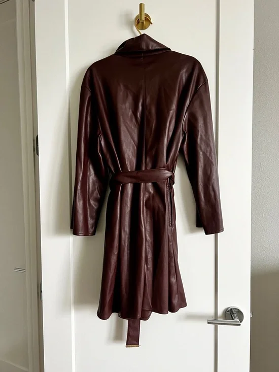 Kenneth Cole Vegan Leather Belted Trench Coat Brown Luxe Minimalist Jacket Sz L - Picture 14 of 15